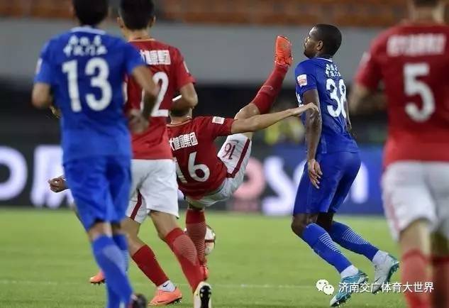  勒沃库森中场大将重伤，赛季报销震惊足坛  